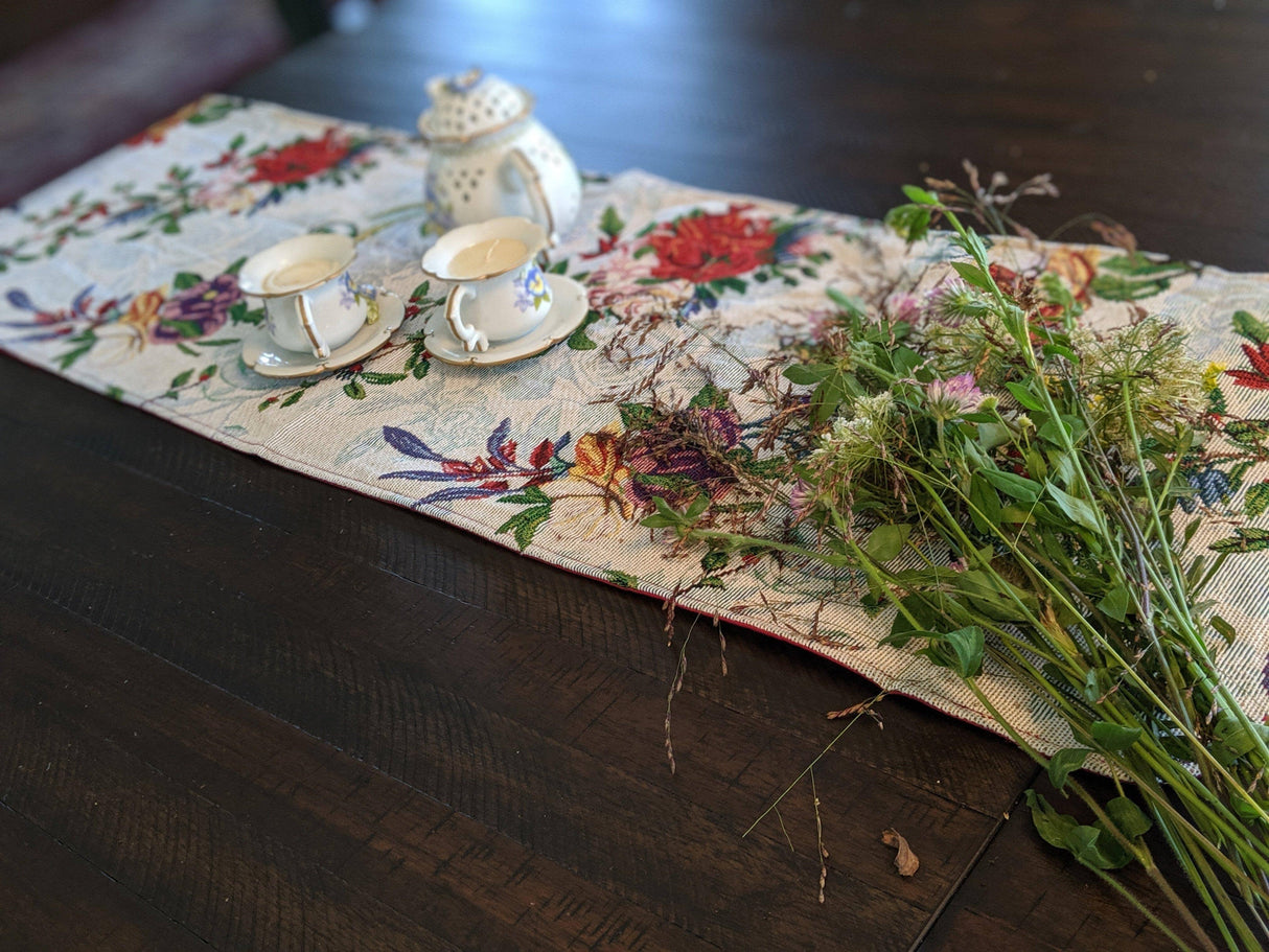 DaDa Bedding Floral Roses Tropical Paradise Birds Woven Tapestry Dining Table Runner (18116) from DaDalogy Bedding Collection