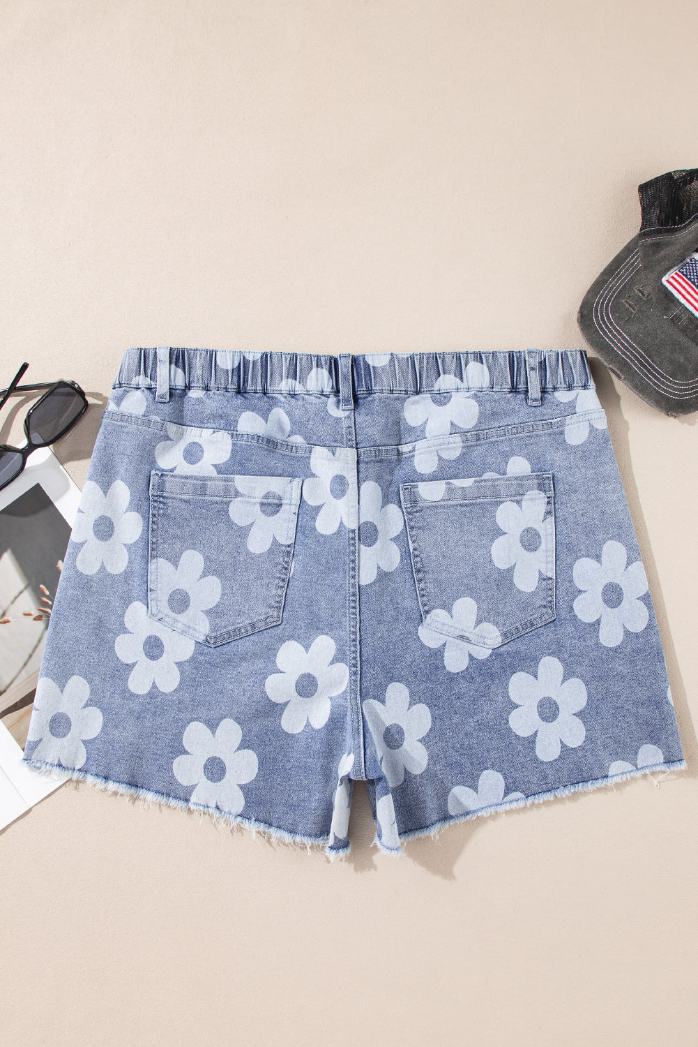 Shiloh Plus Size Floral Pattern Denim Shorts from Threaded Pear