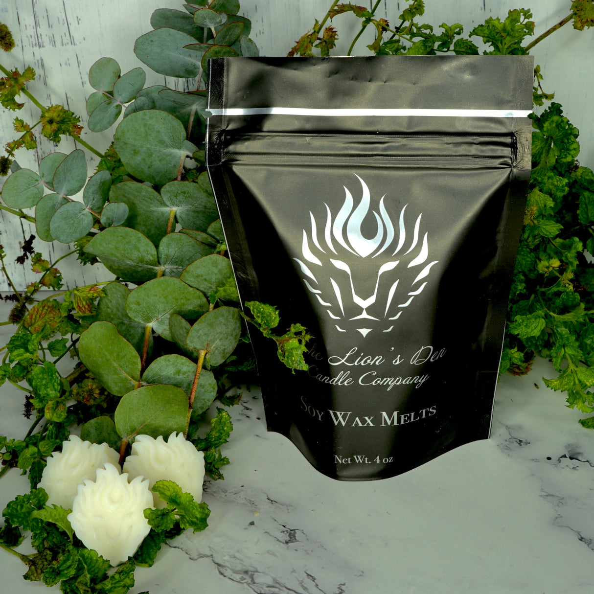 Eucalyptus Mint Candle from The Lion's Den Candle Company