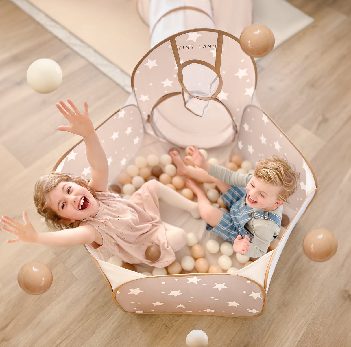 Tiny Land® Ocean Ball - 200 pcs with Varied Colors From Tiny Land