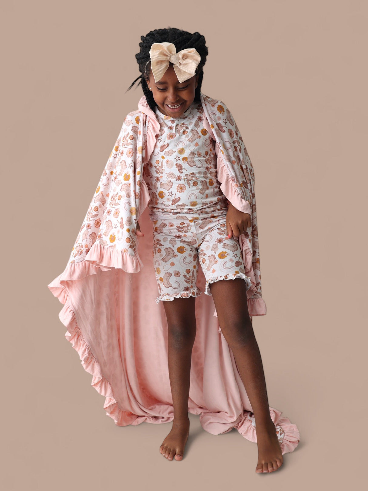 FLOWERS AND BOOTS DREAM RUFFLE SHORT SET from DREAM BIG LITTLE CO