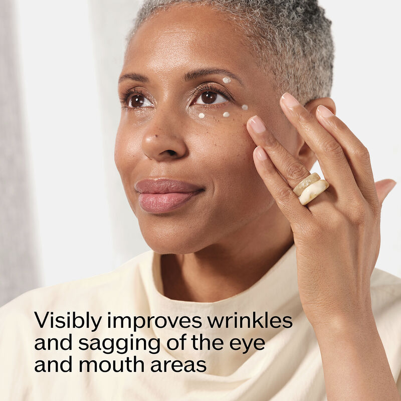 Future Solution LX Eye and Lip Contour Regenerating Cream from KoKo Shiseido Beauté
