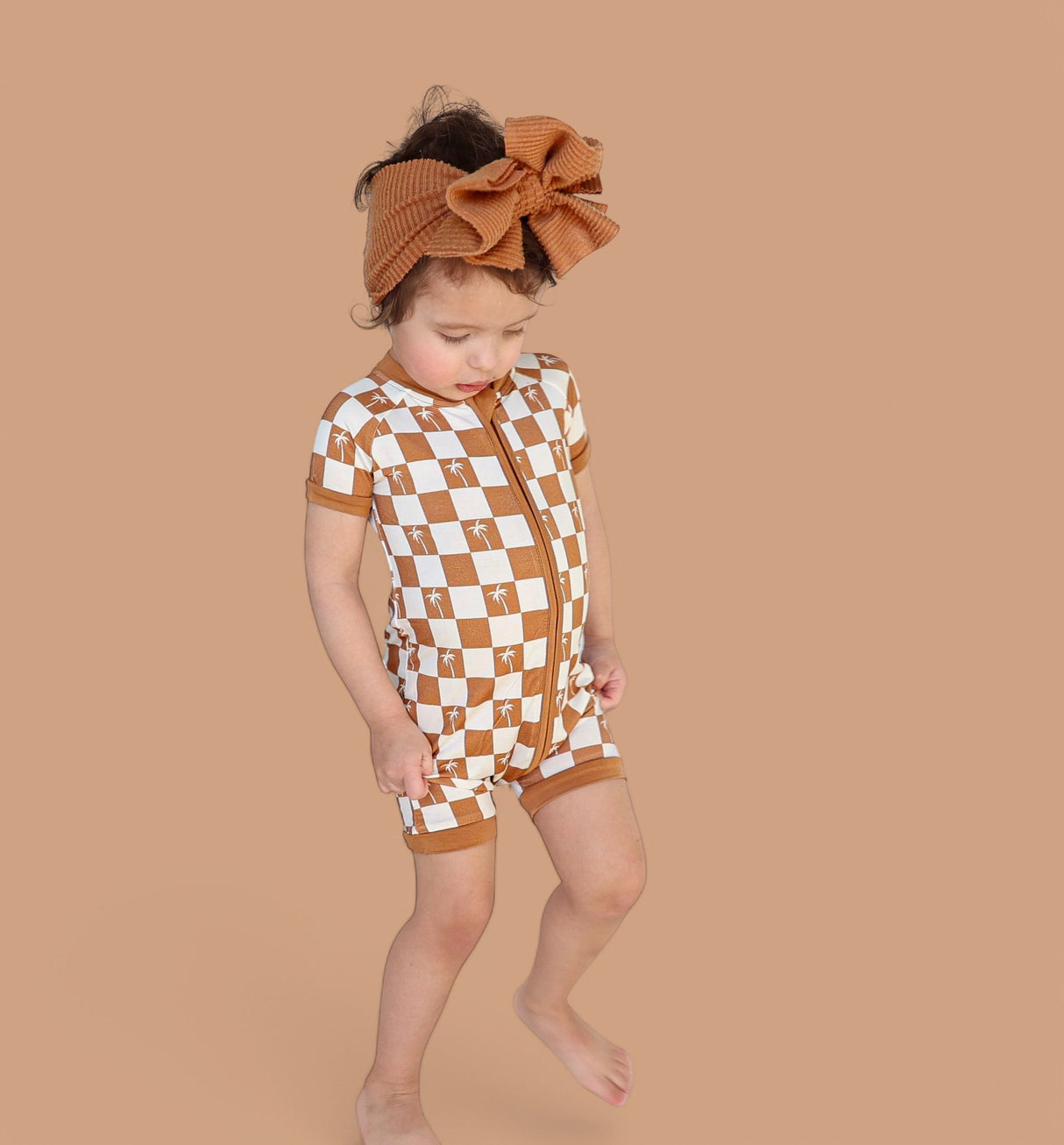 EXCLUSIVE SANDY BEACH CHECKERS DREAM SHORTIE from DREAM BIG LITTLE CO