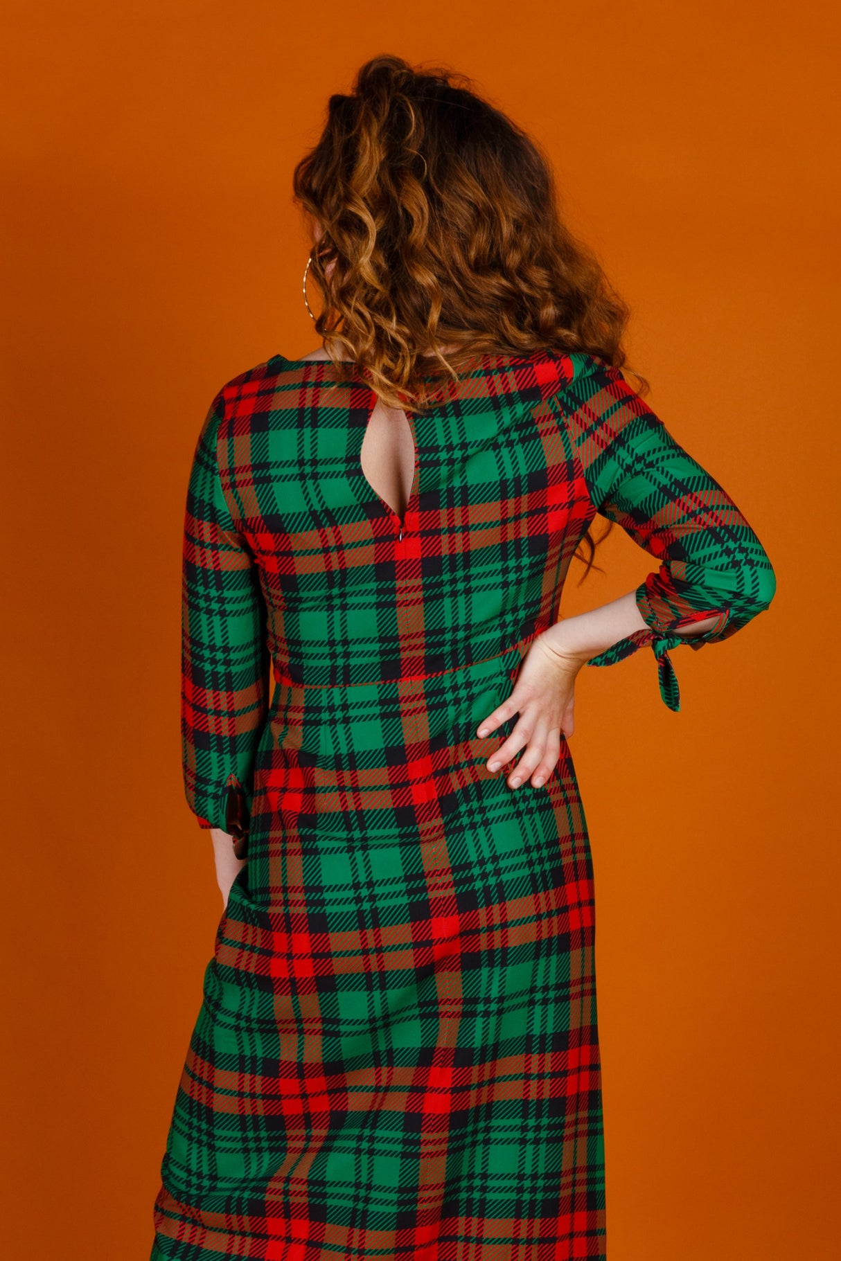 The Lincoln Log Love Lady | Midi Christmas Dress from Shinesty