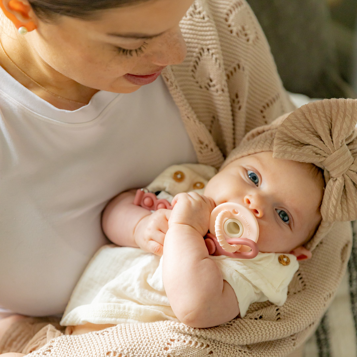 Halo Lulababe Pacifier Stage 2 from Bleu La La