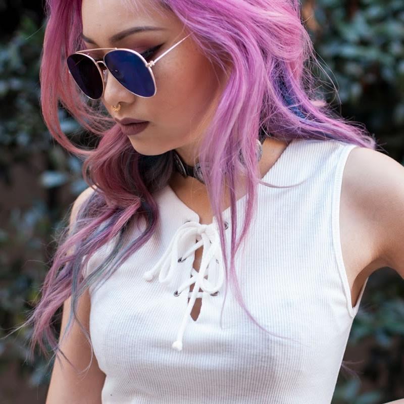 Modern Flat Lens Wire Metal Aviator Sunglasses A174 from zeroUV