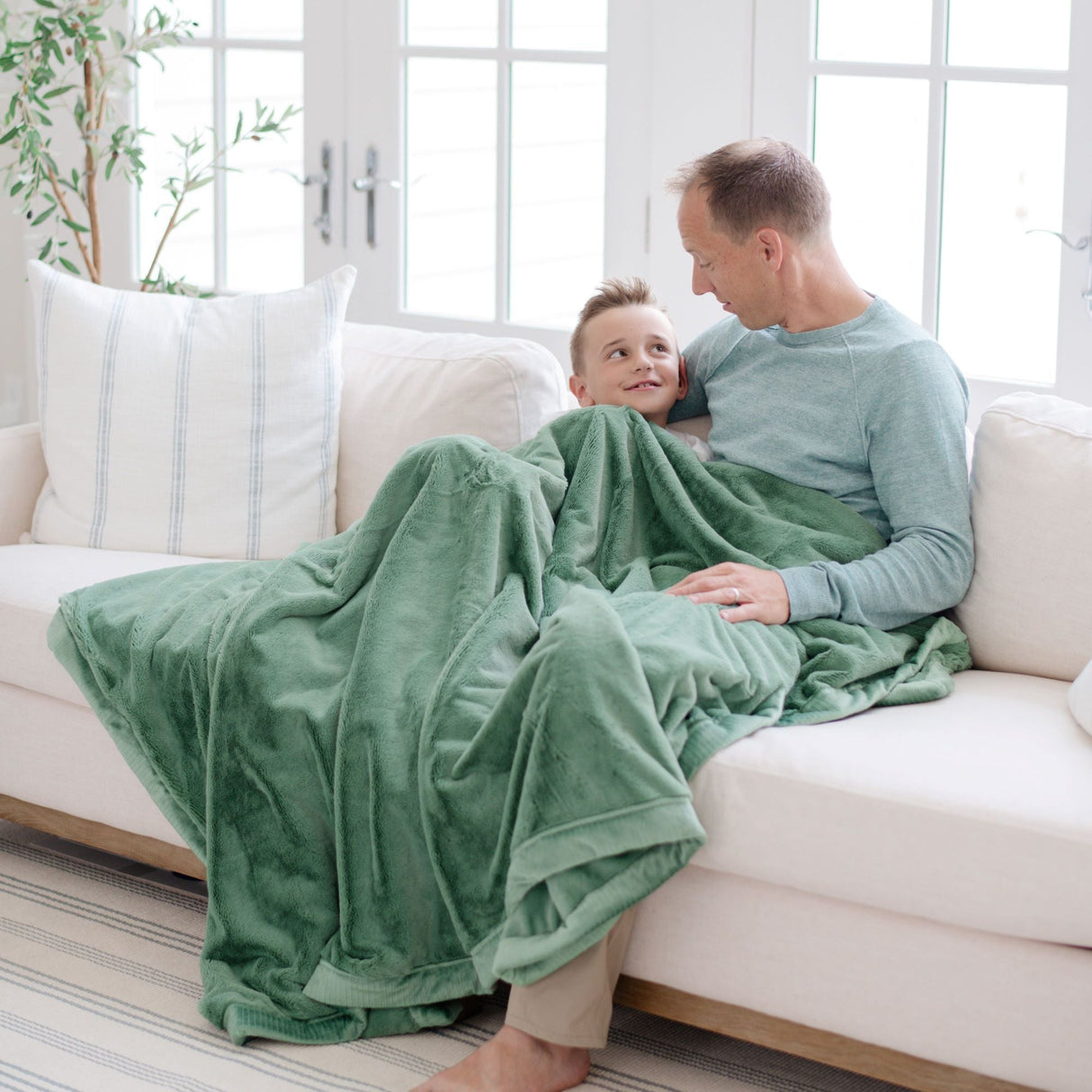 LUSH TODDLER BLANKETS From Saranoni