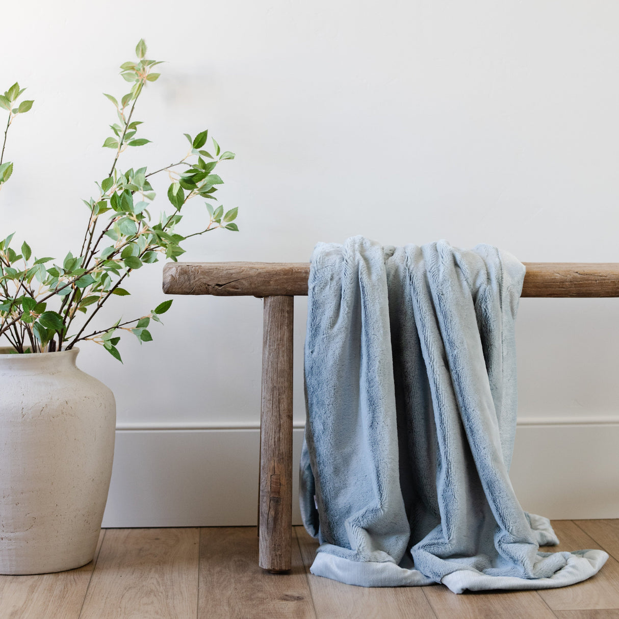 LUSH MINI BLANKETS From Saranoni