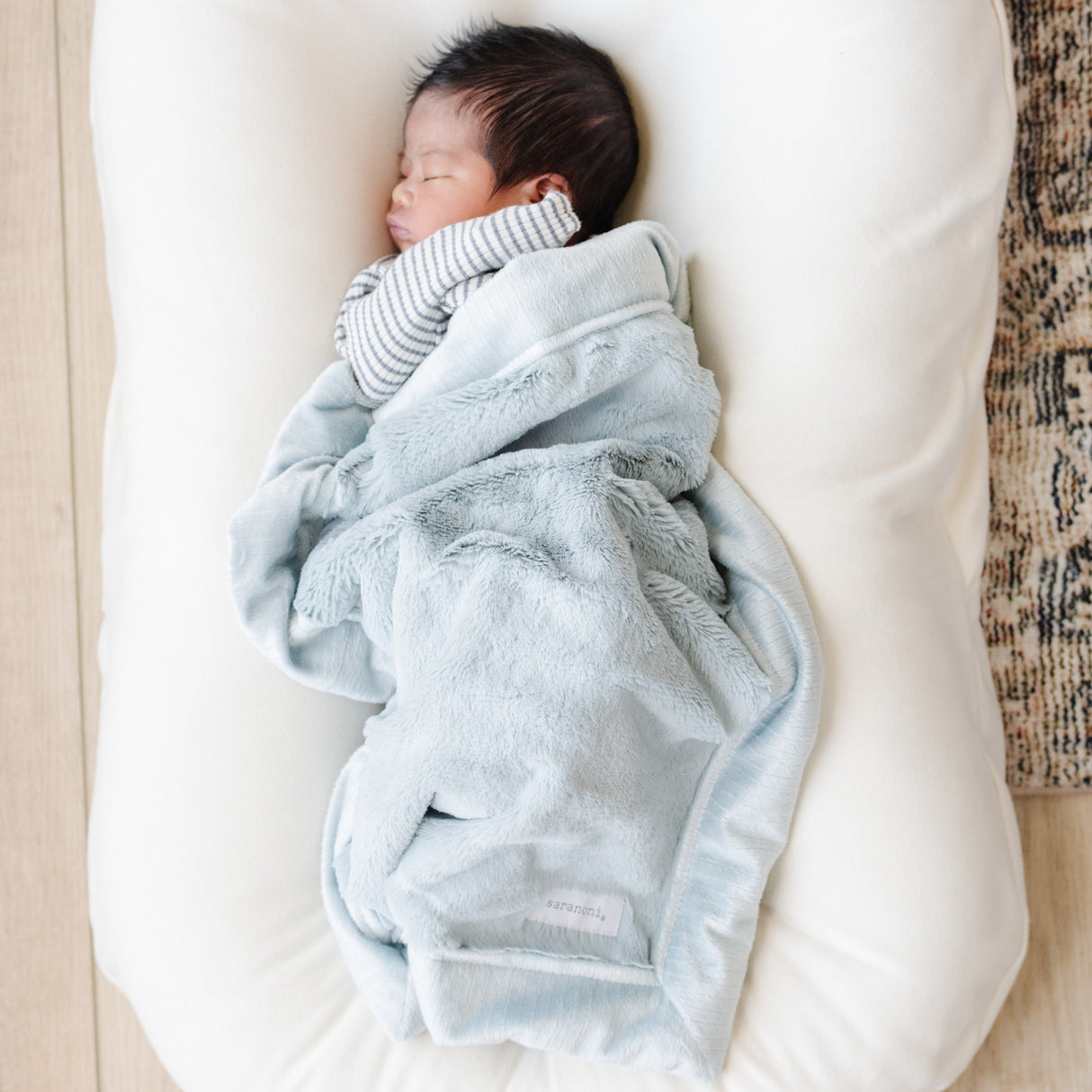 LUSH MINI BLANKETS From Saranoni