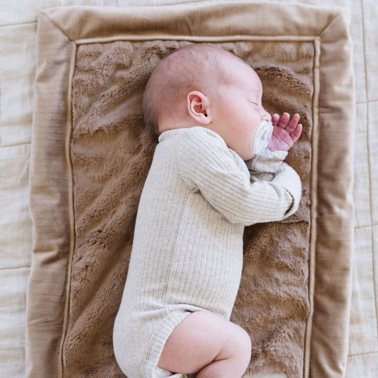 LUSH MINI BLANKETS From Saranoni