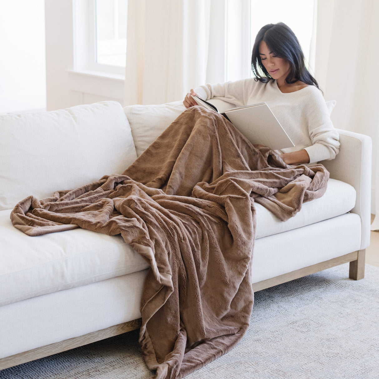 LUSH XL BLANKETS From Saranoni