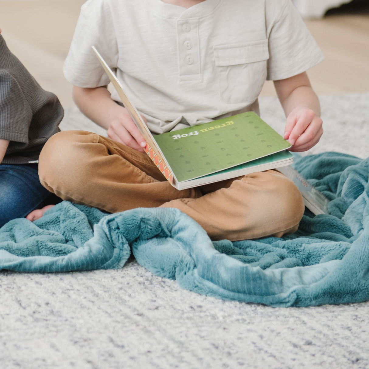 LUSH MINI BLANKETS From Saranoni