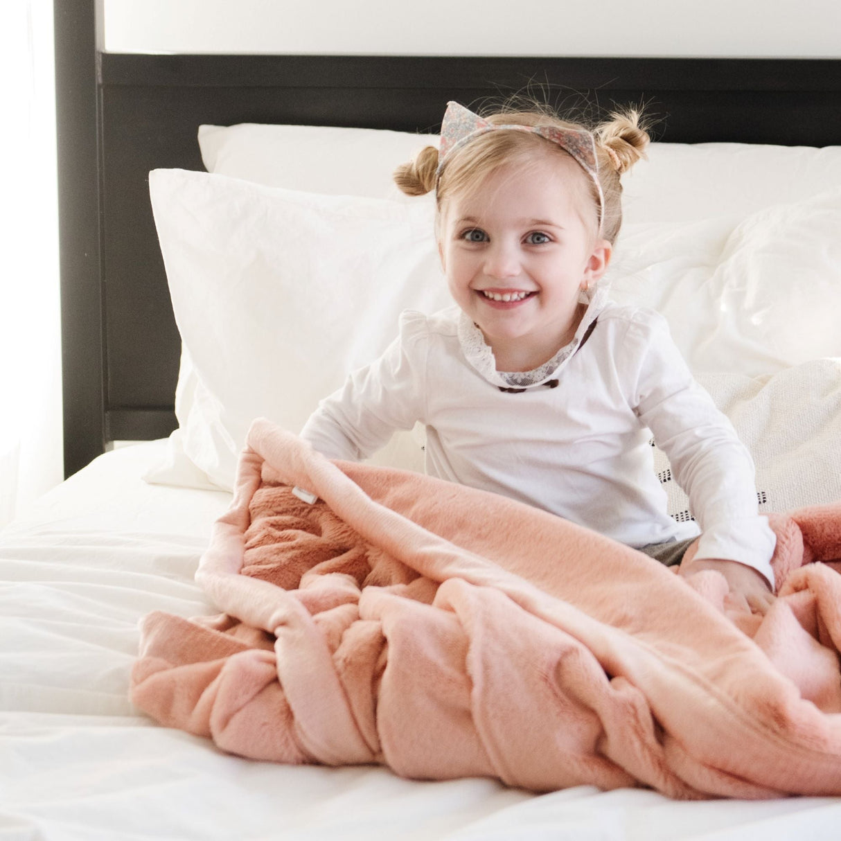 LUSH MINI BLANKETS From Saranoni