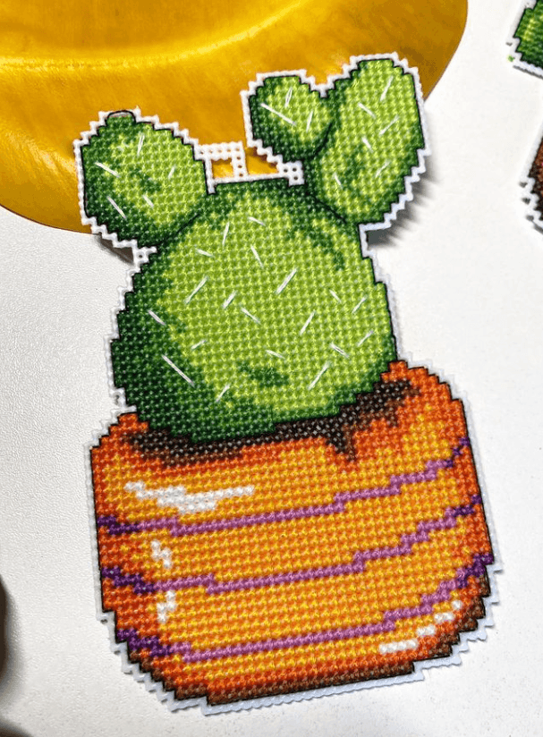 Cactus 108CS Counted Cross-Stitch Kit From Wizardi