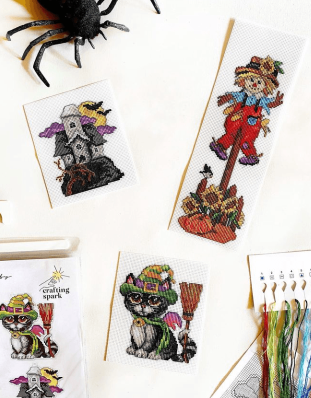Halloween 111CS Counted Cross-Stitch Kit From Wizardi