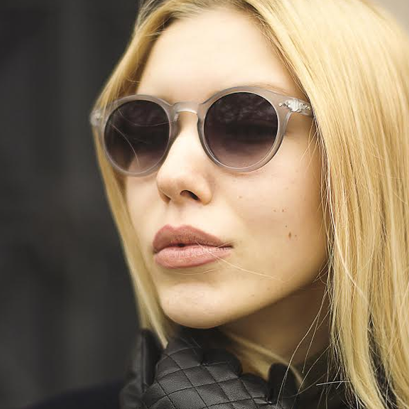 Vintage Inspired Key Hole Round Spectacles P3 Sunglasses 7055 from zeroUV