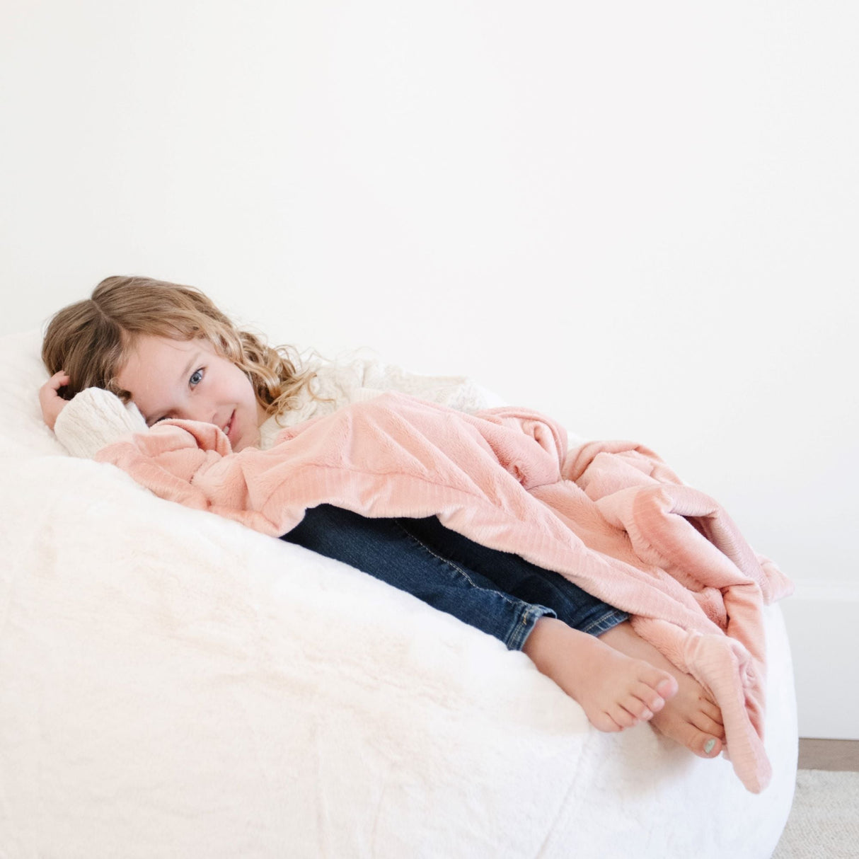 LUSH MINI BLANKETS From Saranoni