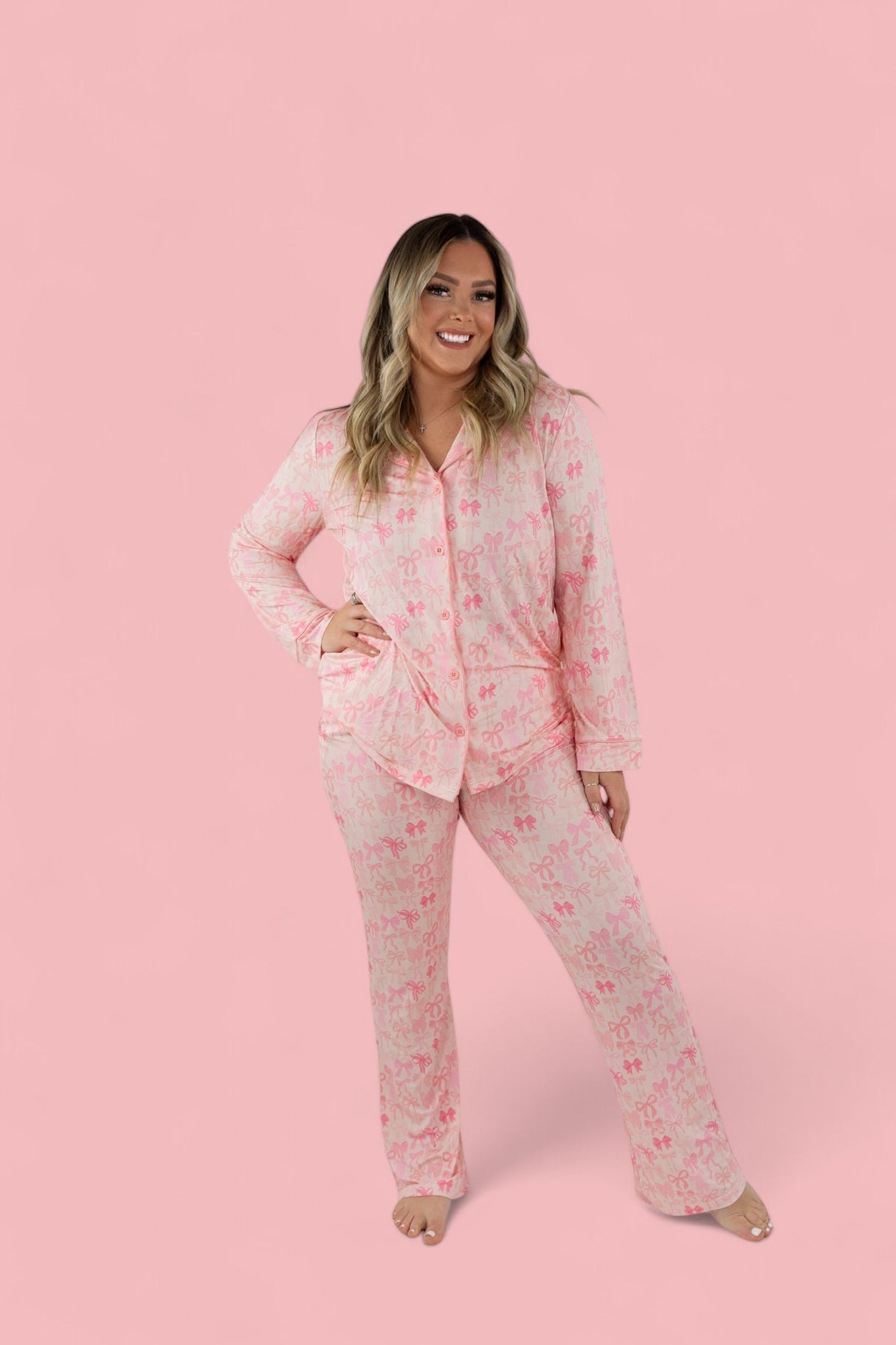 BLISSFUL BOWS WOMEN’S RELAXED FLARE DREAM SET from DREAM BIG LITTLE CO