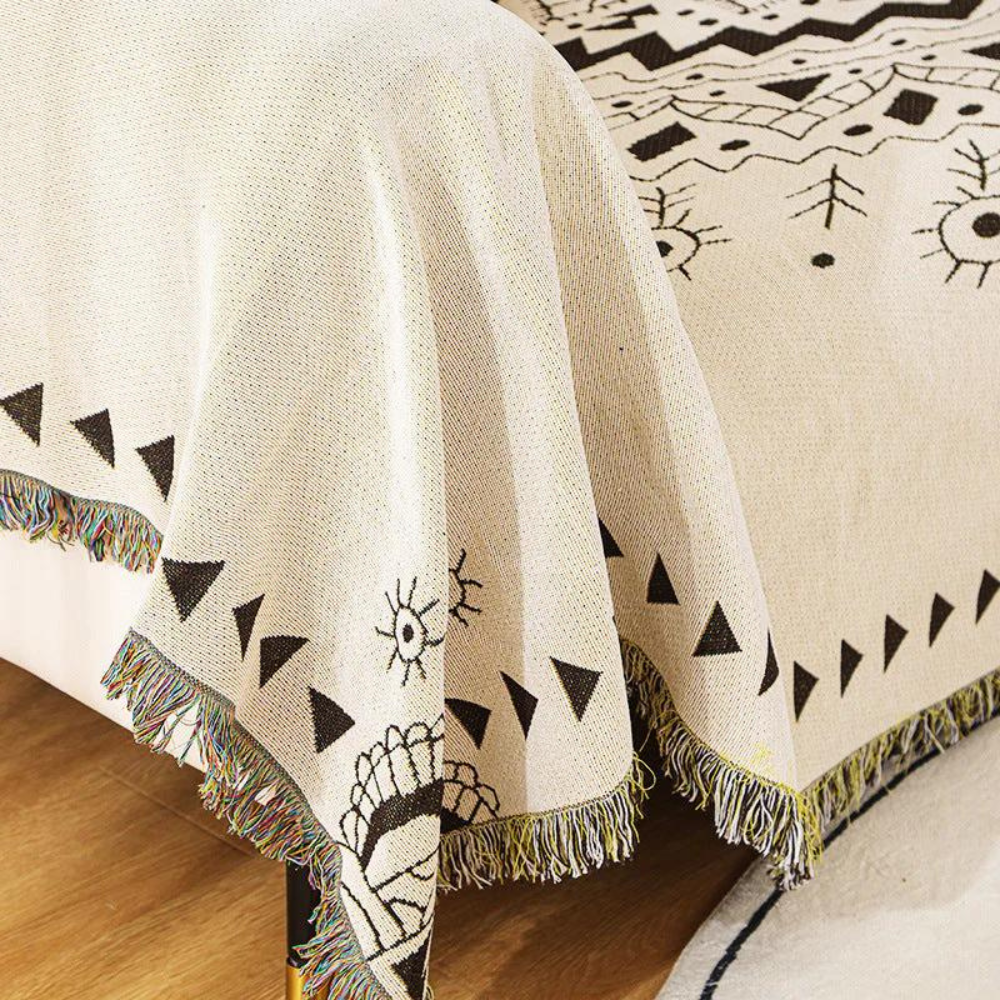 Woven Rustic Blanket from Moderny