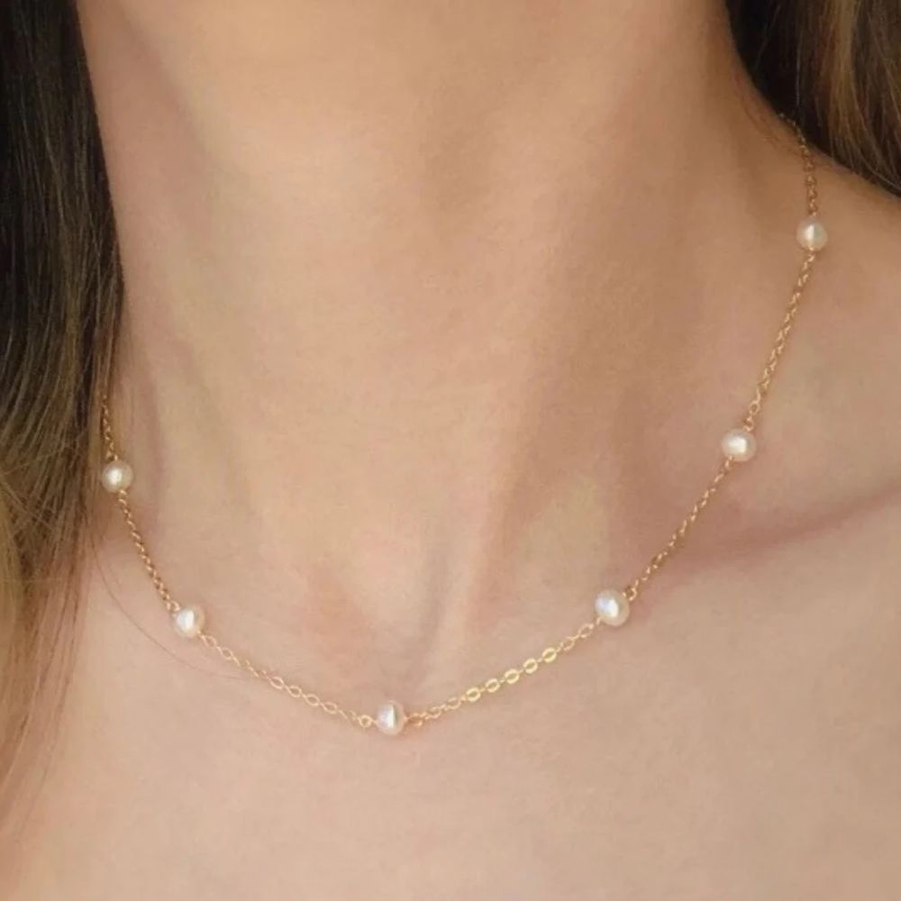 DAINTY PEARL NECKLACE from Ashlen