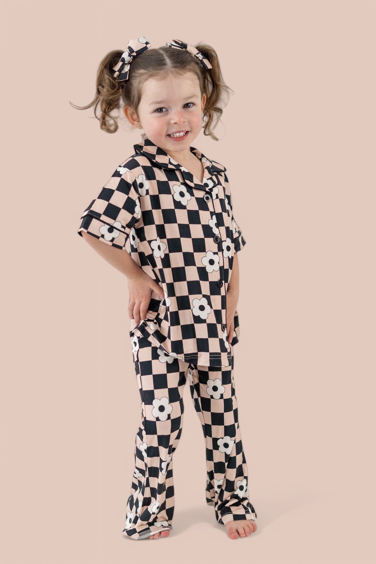 RETRO DAISY CHECKS SHORT SLEEVE DREAM GIRL'S FLARE SET from DREAM BIG LITTLE CO