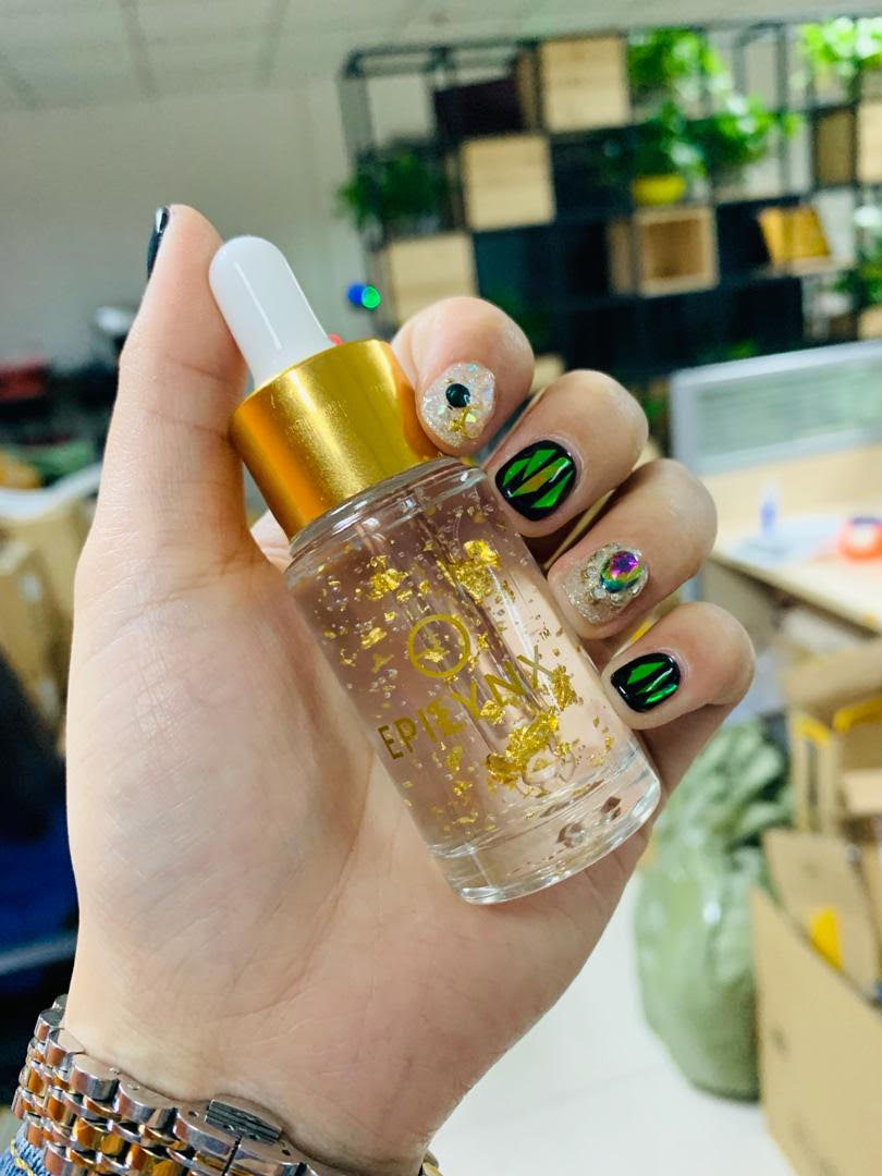 Gold 24 Karat Illuminating Glow Serum from Epilynx Skincare and Cosmetics