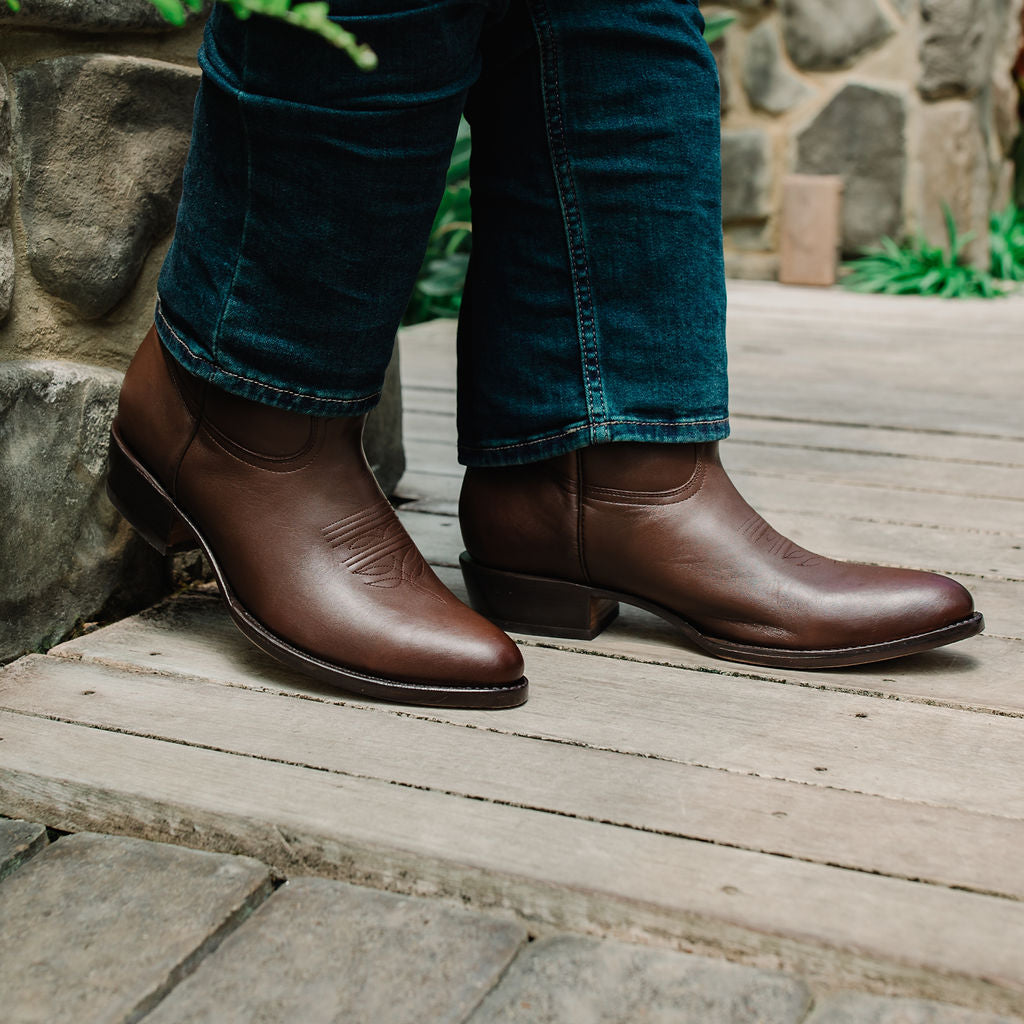 Cowboy Dress Boots | Mens Classic Round-Toe Boots (H7001-Brown) from Soto Boots