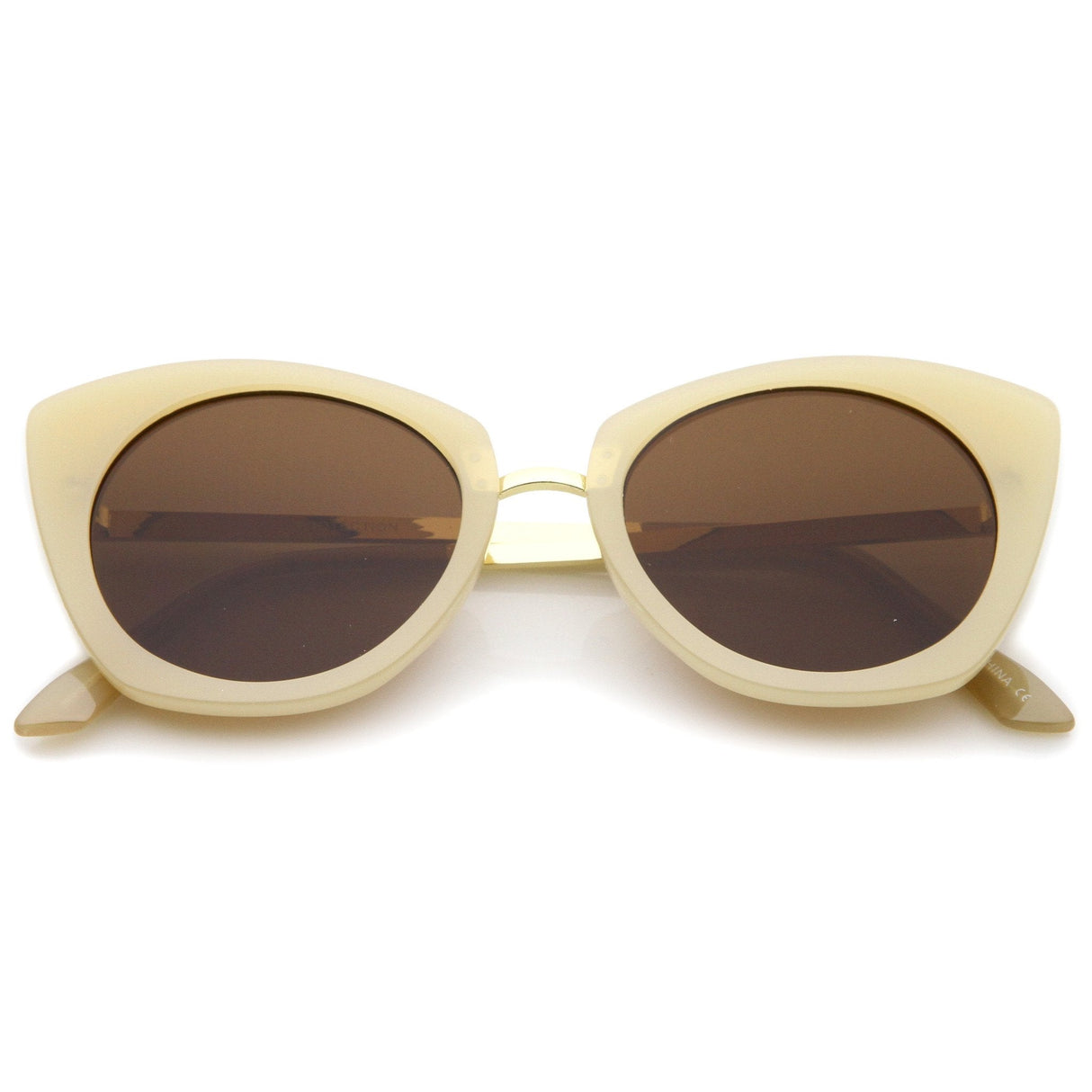 Women's Bold Round Metal Temple Cat Eye Sunglasses A526 from zeroUV