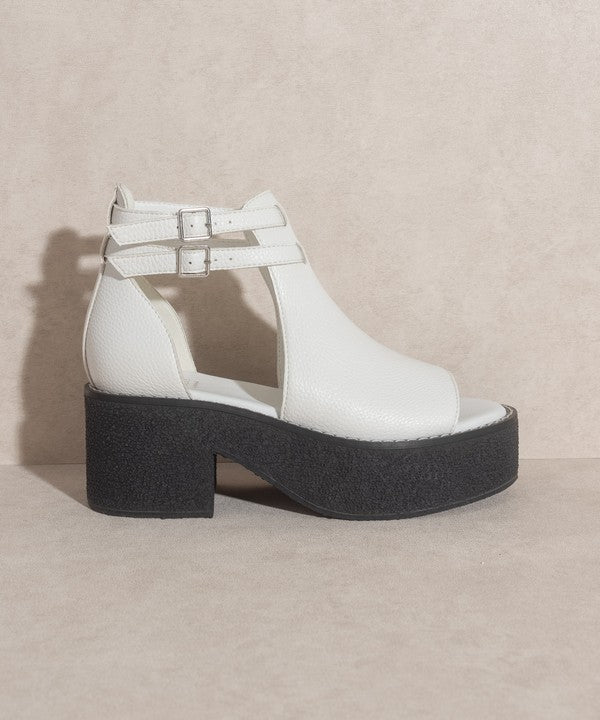 OASIS SOCIETY Elizabeth - Platform Strapped Sandal from My Pampered Life Seattle