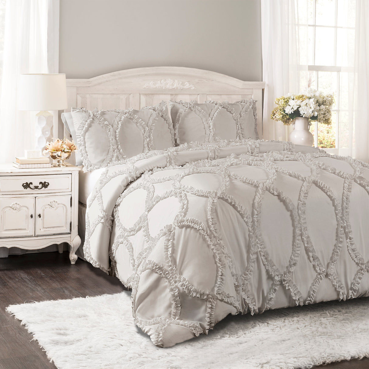 Avon 3 Piece Comforter Set from LushDecor