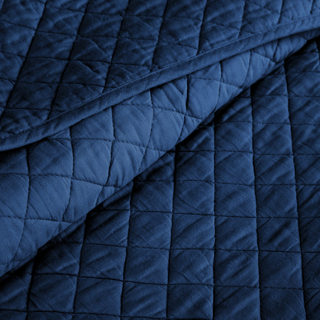 Ava Diamond Oversized Cotton Quilt Set from LushDecor