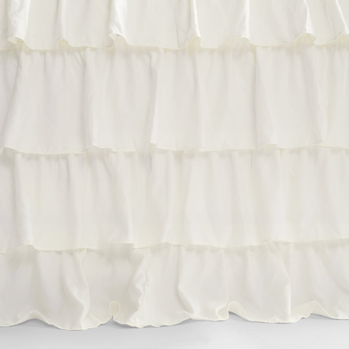Allison Ruffle Skirt Bedspread Set from LushDecor