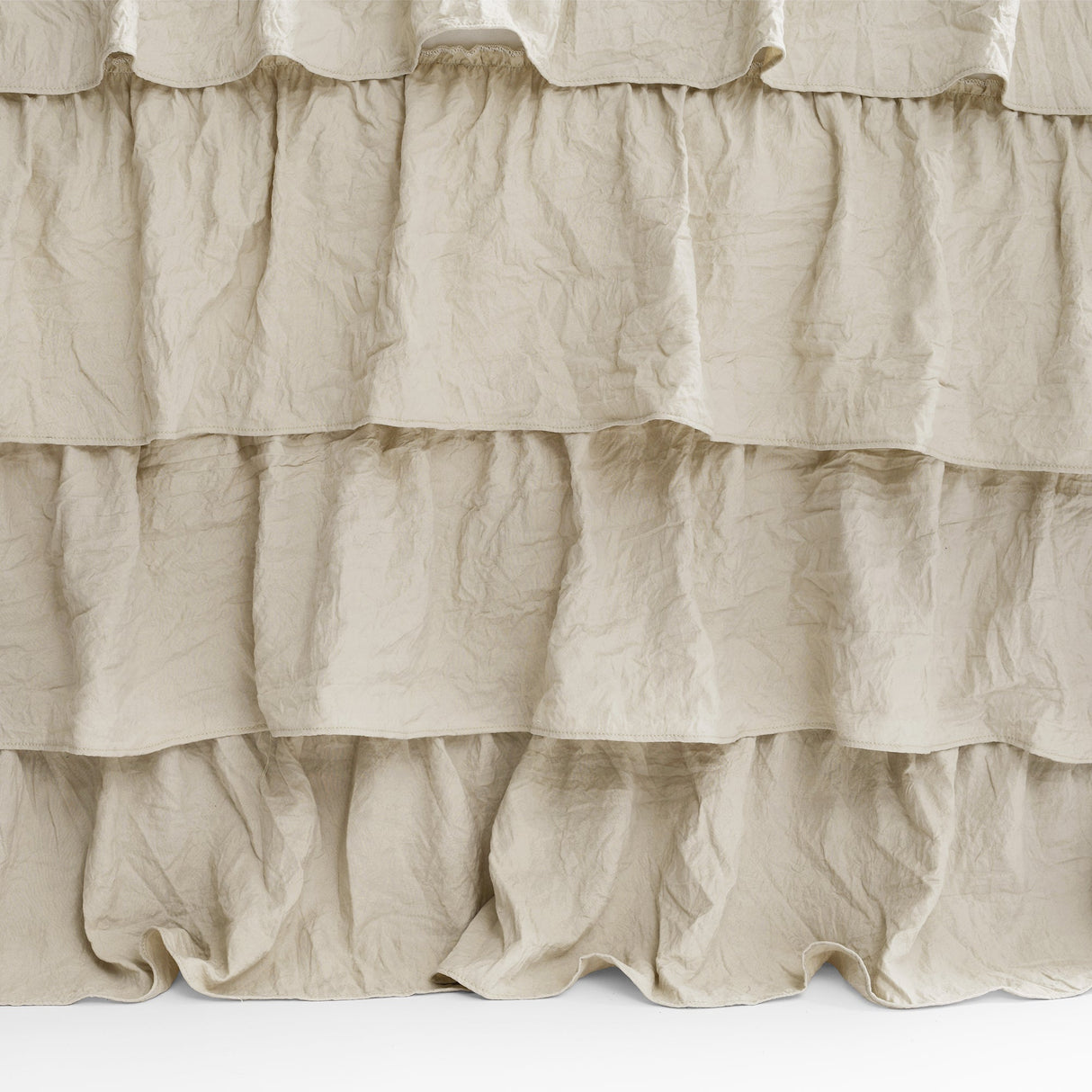 Allison Ruffle Skirt Bedspread Set from LushDecor