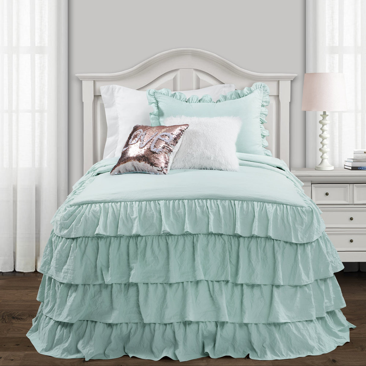 Allison Ruffle Skirt Bedspread Set from LushDecor