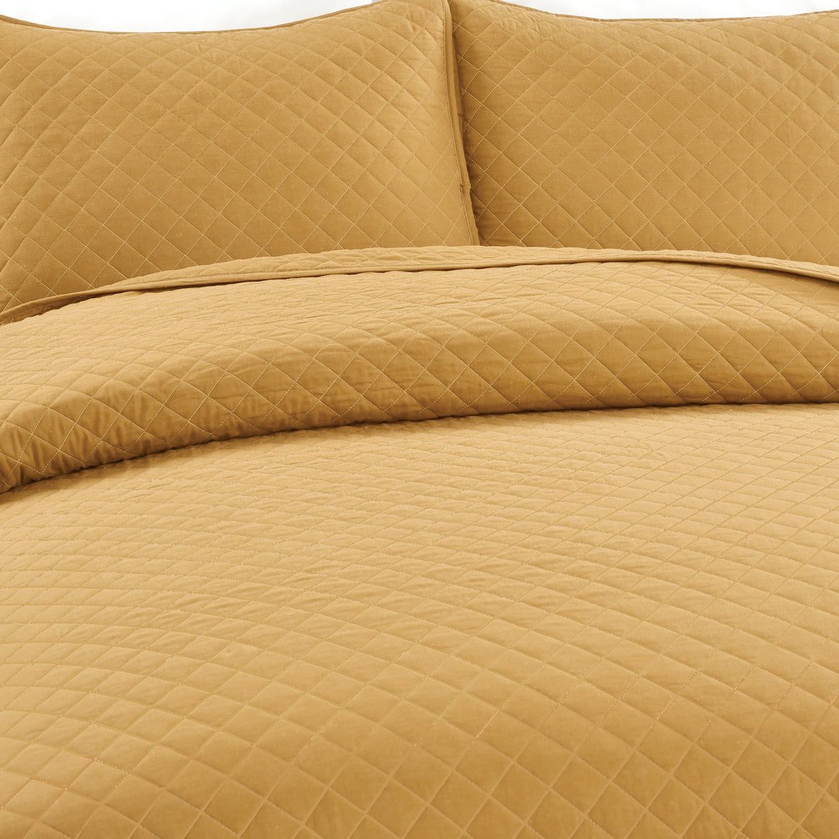 Ava Diamond Oversized Cotton Quilt Set from LushDecor