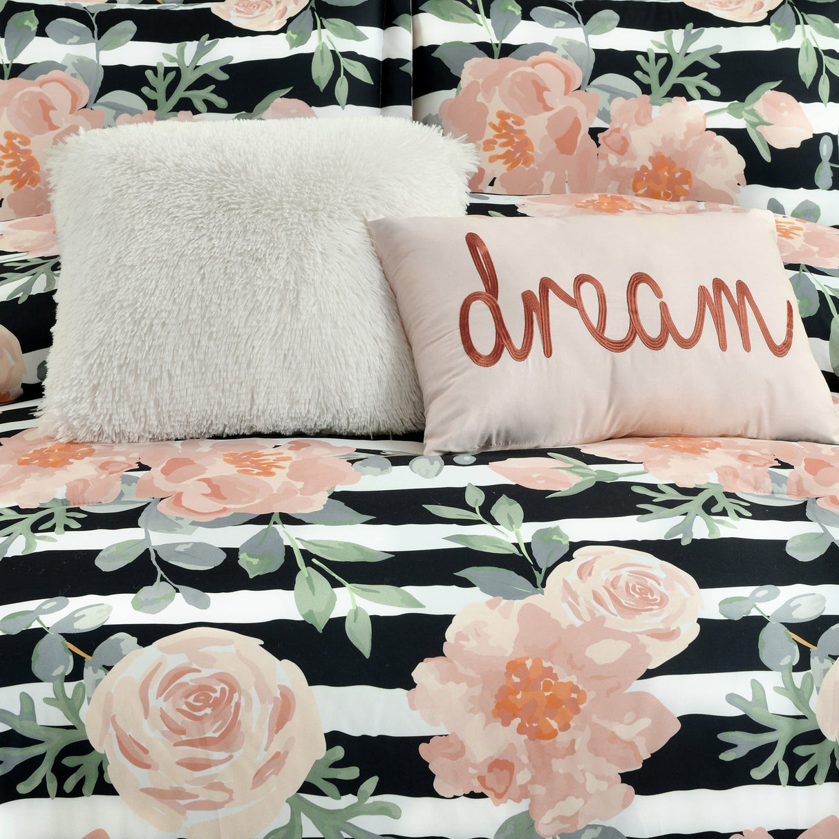 Amara Watercolor Rose 7 Piece Comforter Set from LushDecor