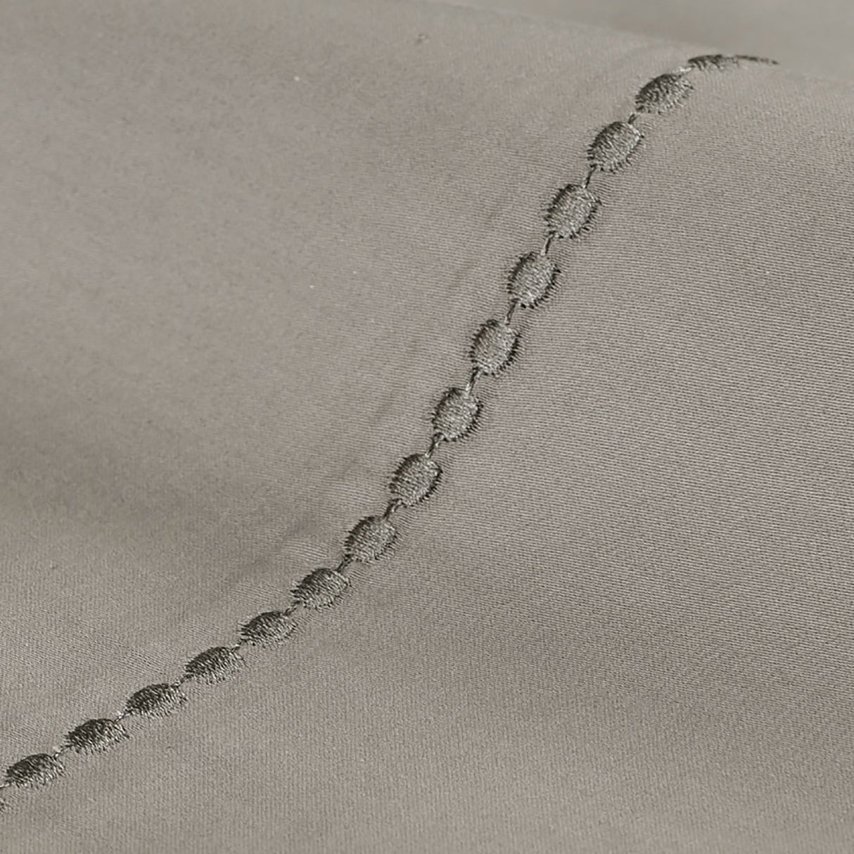 Aria Dots Cotton Sheet Set from LushDecor