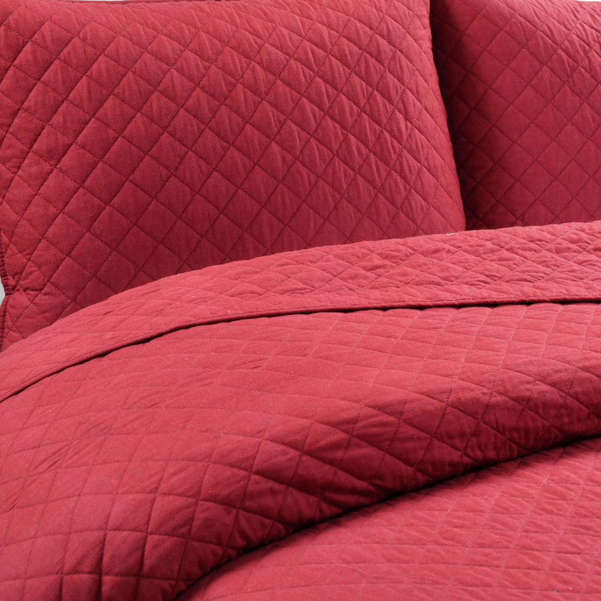 Ava Diamond Oversized Cotton Quilt Set from LushDecor