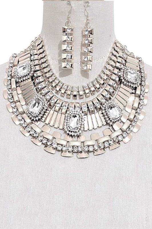 Bejewel Metal Layer Bib Necklace Set from My Pampered Life Seattle
