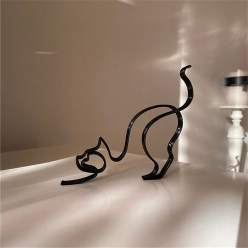 Minimalist Animal Sculpture from Moderny