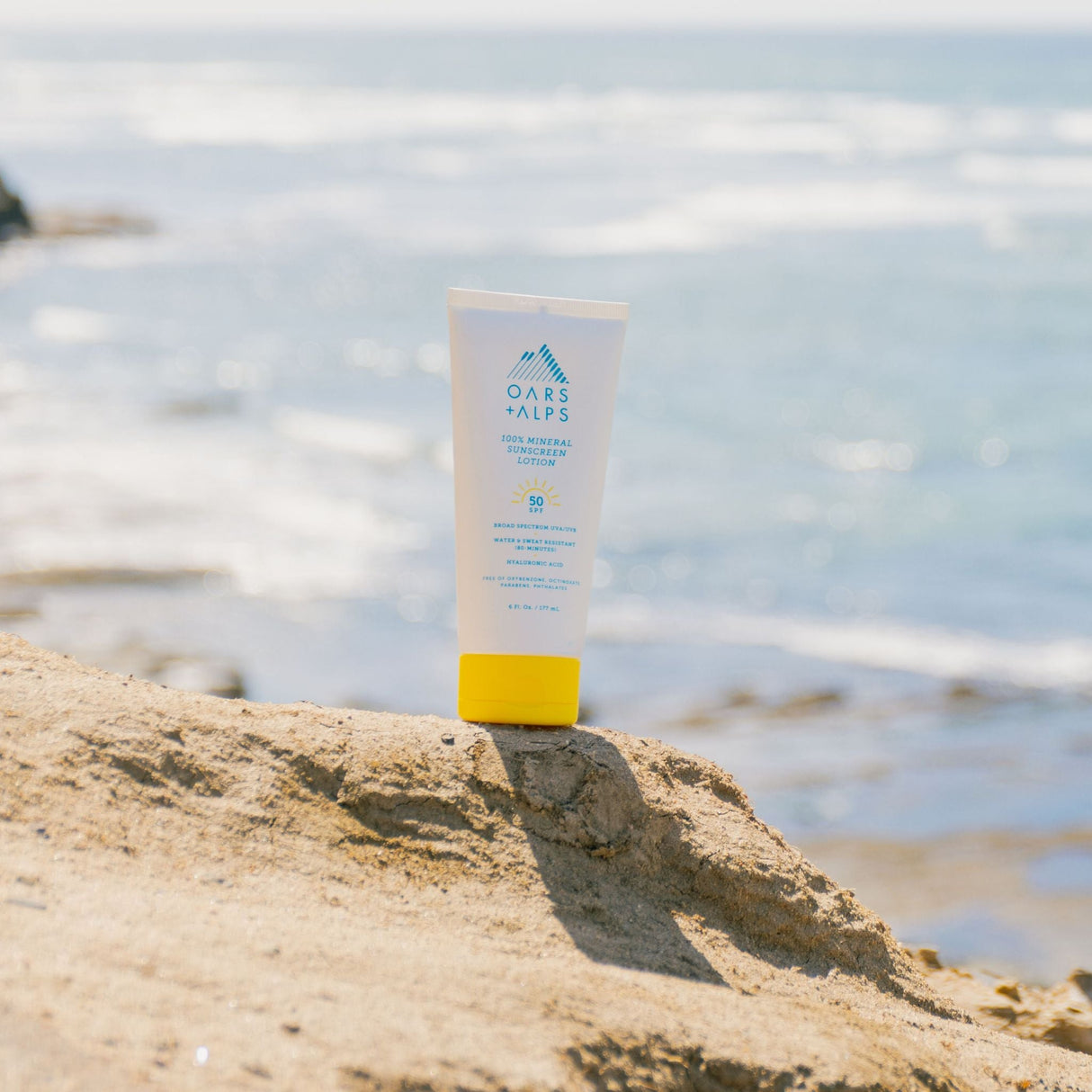 Mineral Sunscreen Lotion with SPF 50 (100%) from Oars + Alps