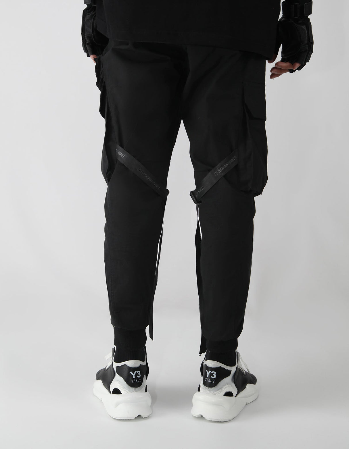 IBP1828 Noble Cargo Pants from Niepce Inc