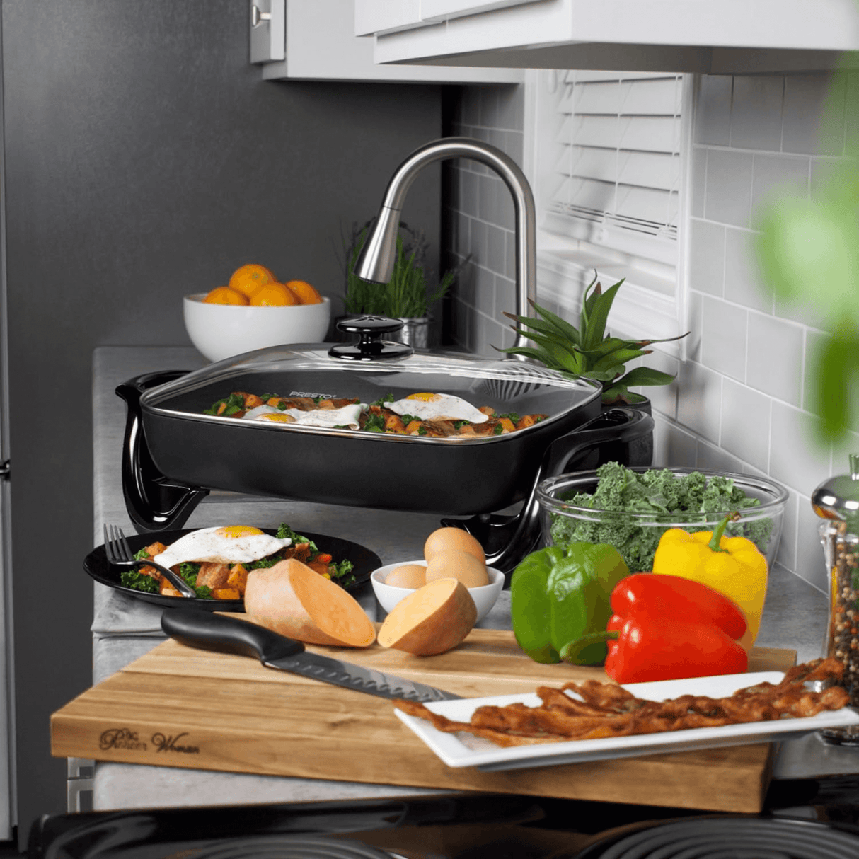Presto 16-Inch Extra Large Non-Stick Skillet with Glass Lid from Jupiter Gear Home