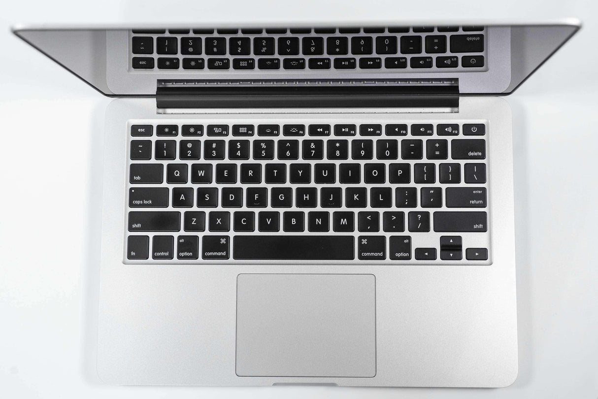 Apple 2014 MacBook Pro 13-Inch SSD 2.6GHz - 3.1GHz Core i5 8GB RAM MGX72LL/A From Techable