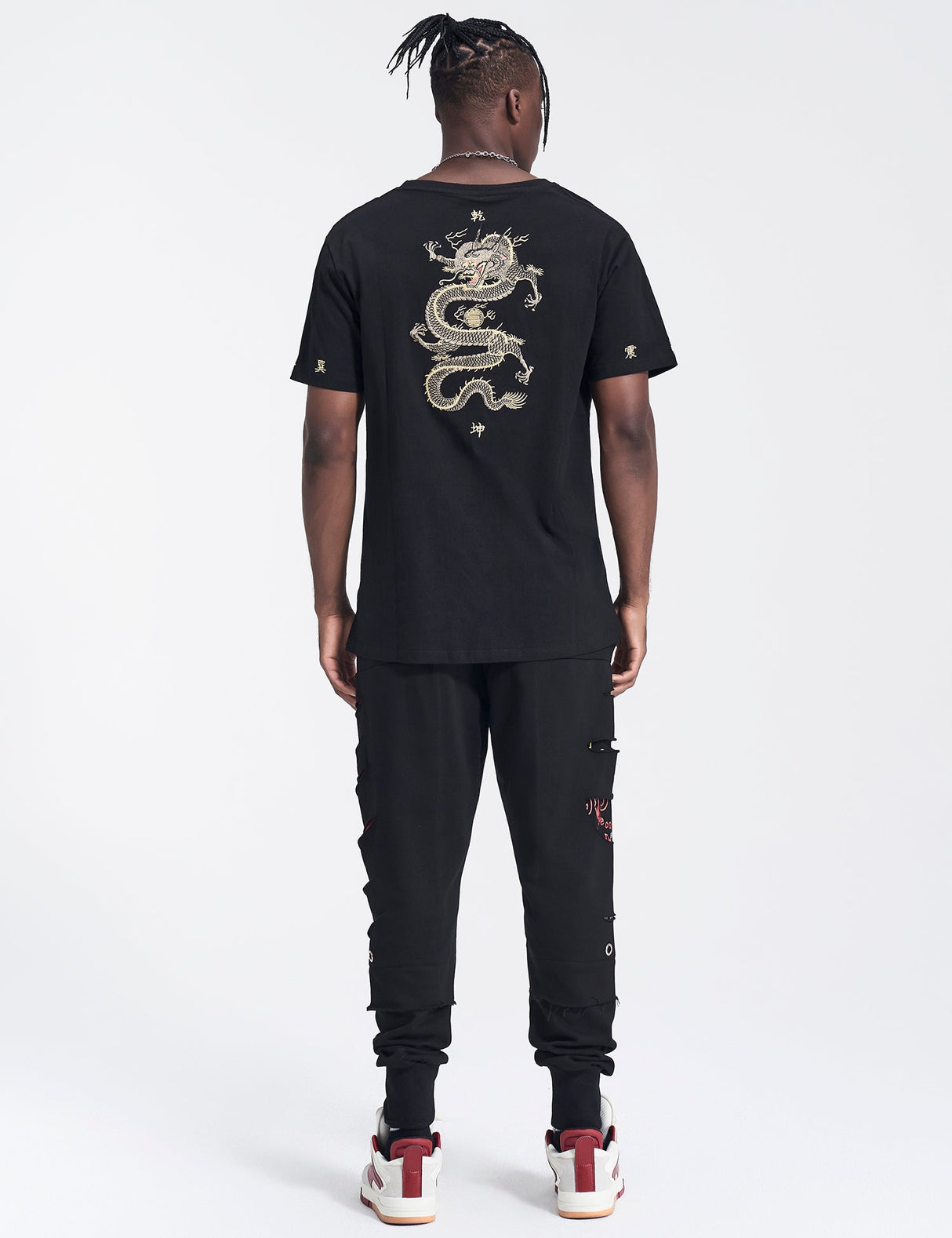 Dragon Rebirth Embroidery Tee from Niepce Inc