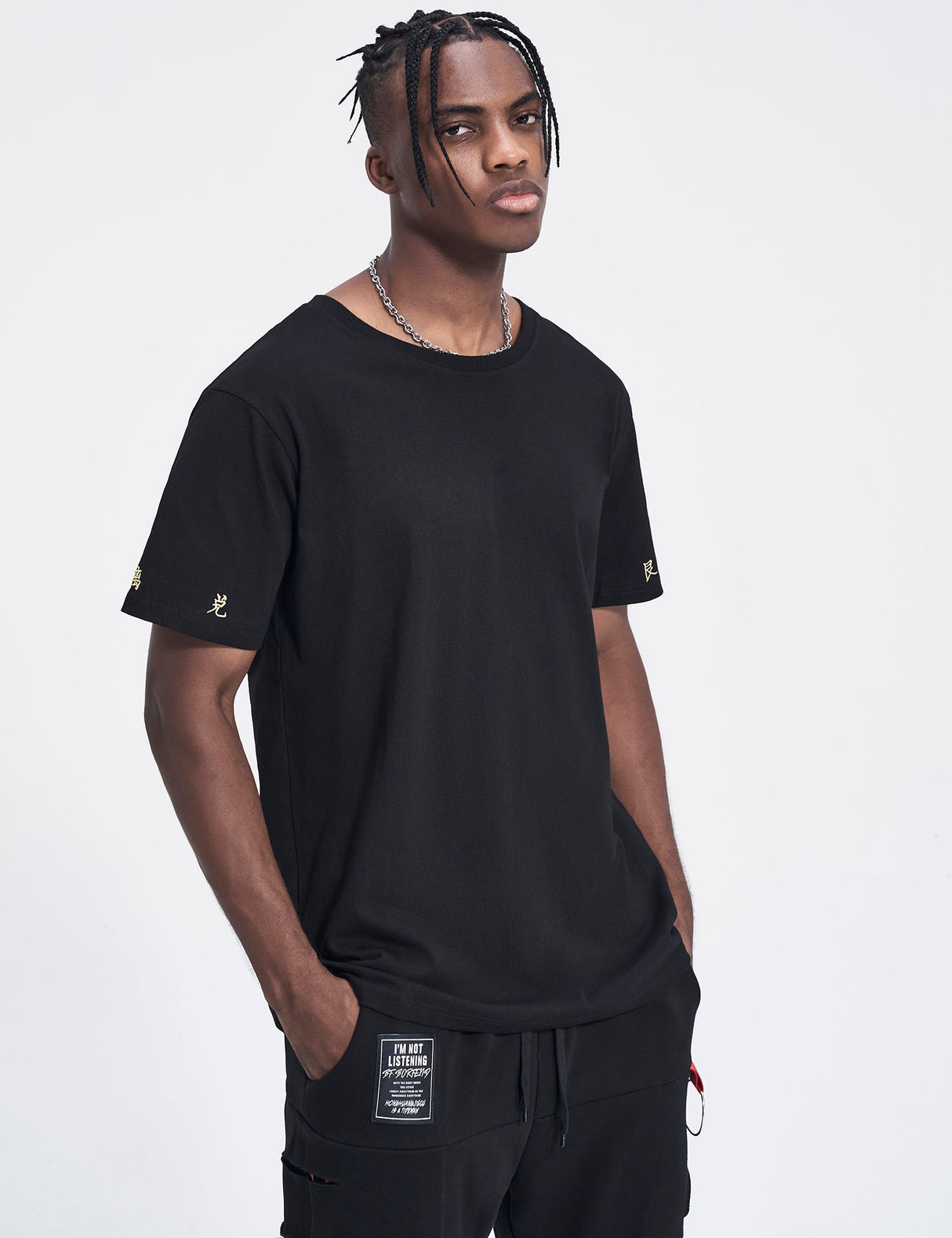 Dragon Rebirth Embroidery Tee from Niepce Inc