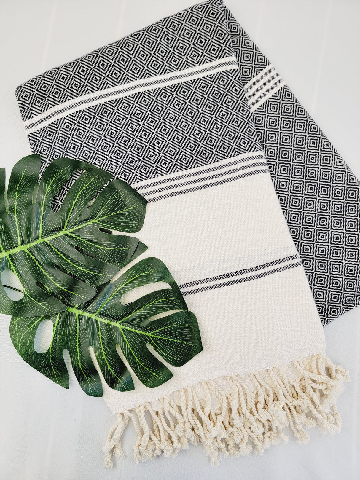 Bath / Beach Turkish Towels-Easy Carry Quick Dry Thin Towel-Black