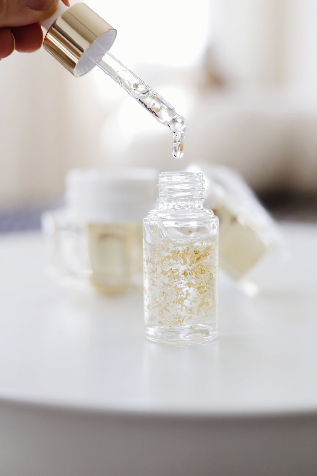 Gold 24 Karat Illuminating Glow Serum from Epilynx Skincare and Cosmetics