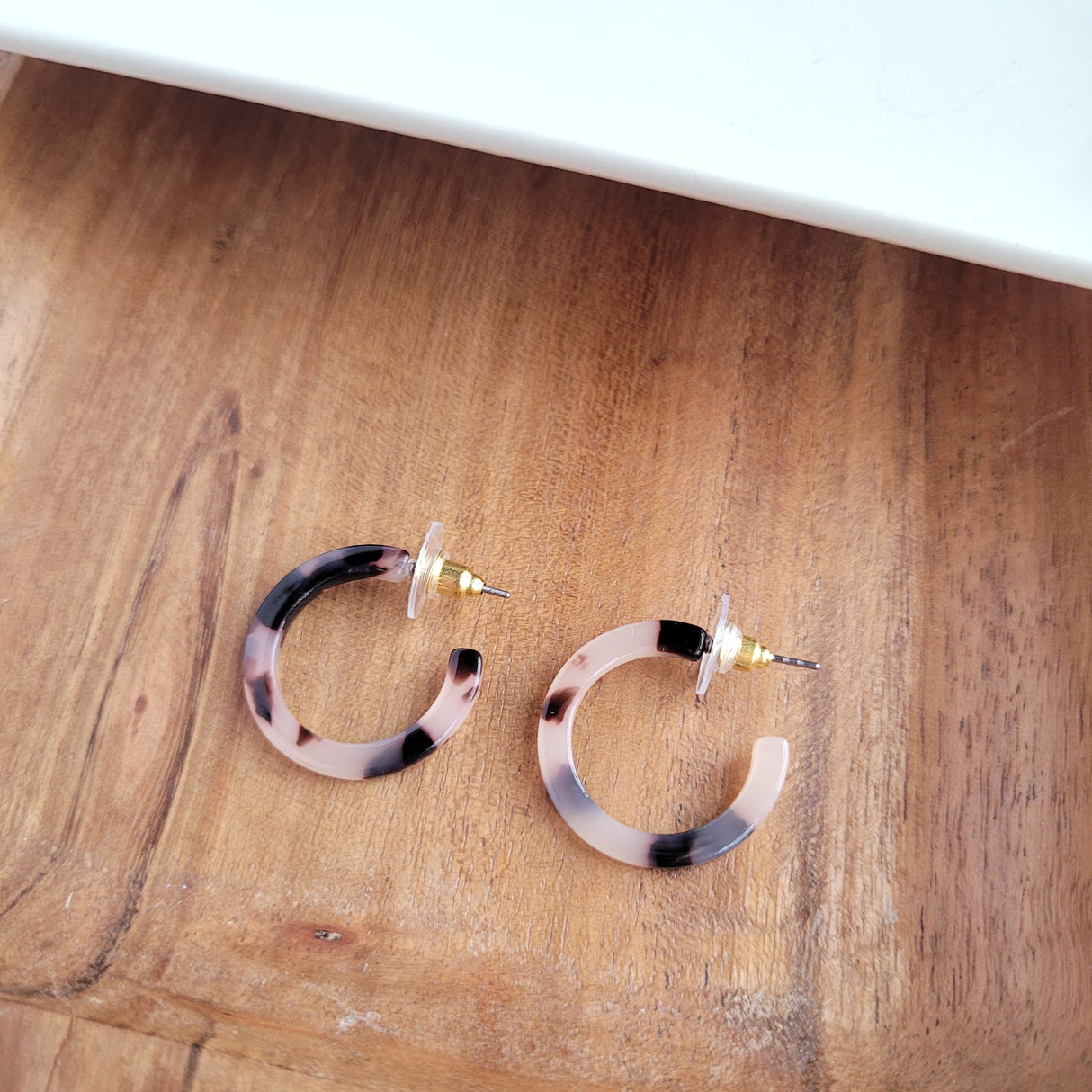 Cam Mini Hoops - Blonde Tortoise from Spiffy & Splendid