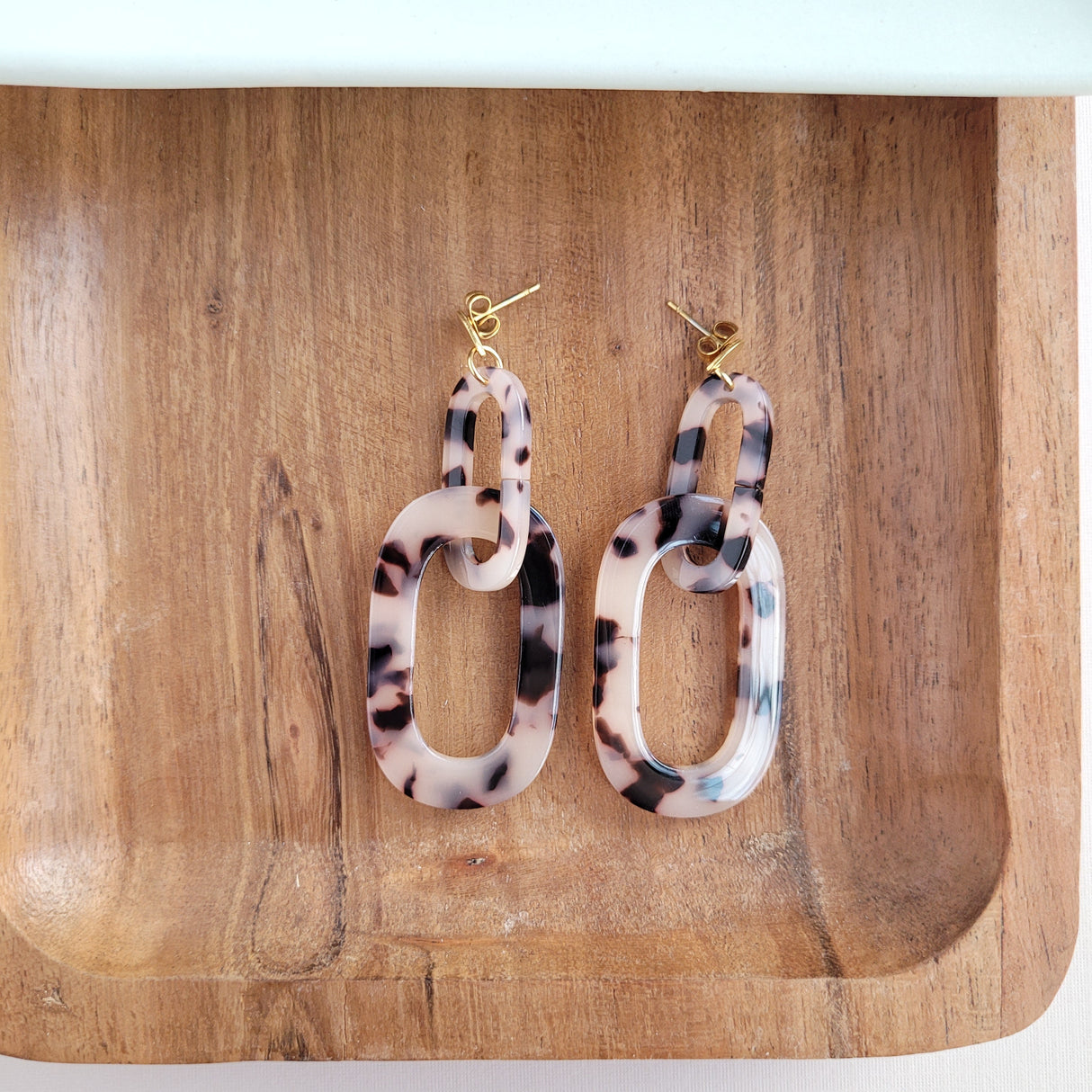 Chrissy Earrings - Blonde Tortoise from Spiffy & Splendid
